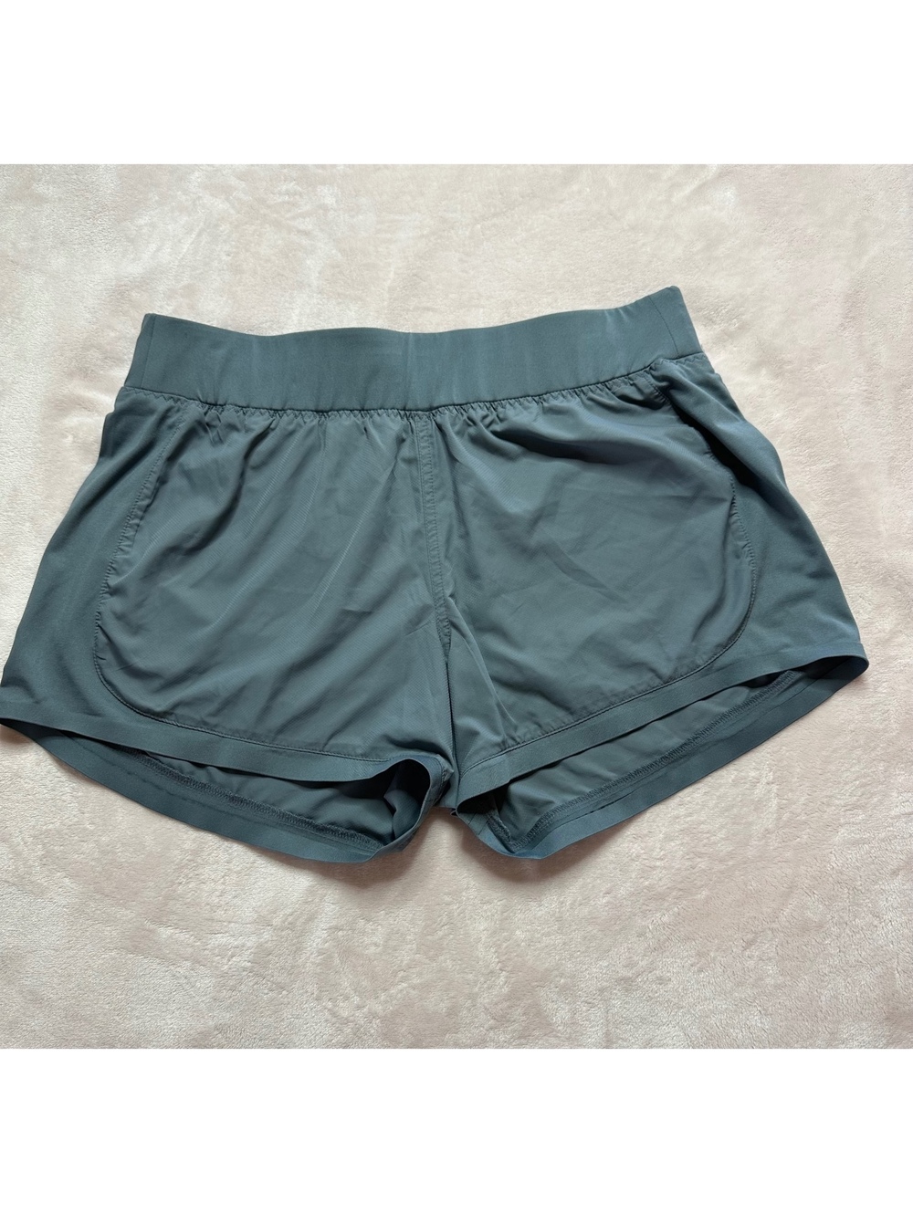 Athleta Women's Gray Stellar Athletic Shorts 3.5" Inseam Workout Running Gym